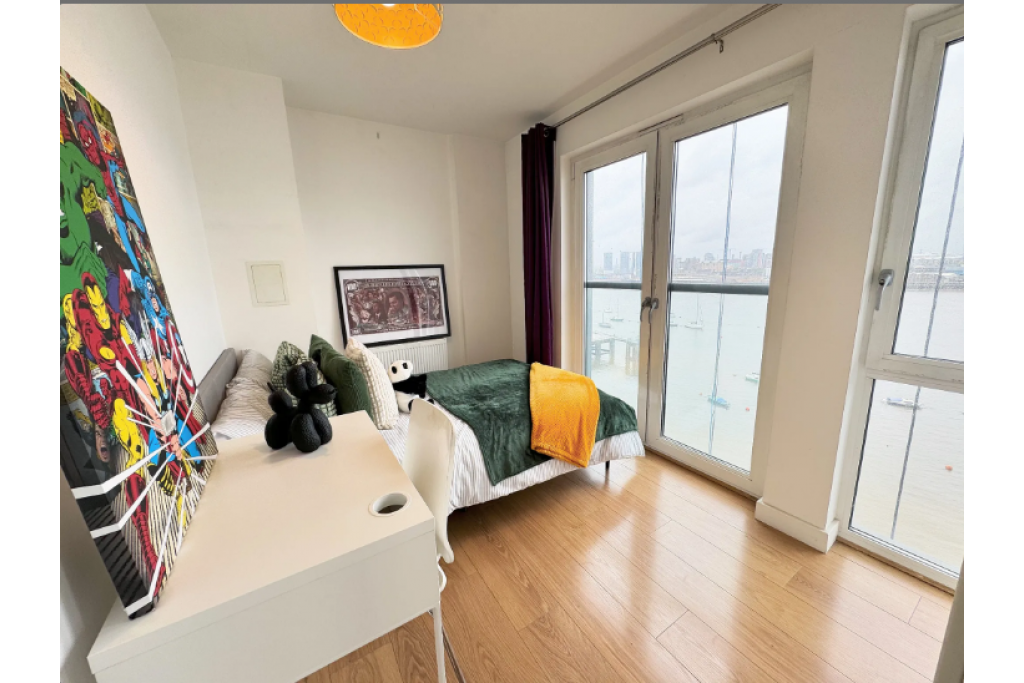 Riverside Room – Barge Walk, SE10 0FN