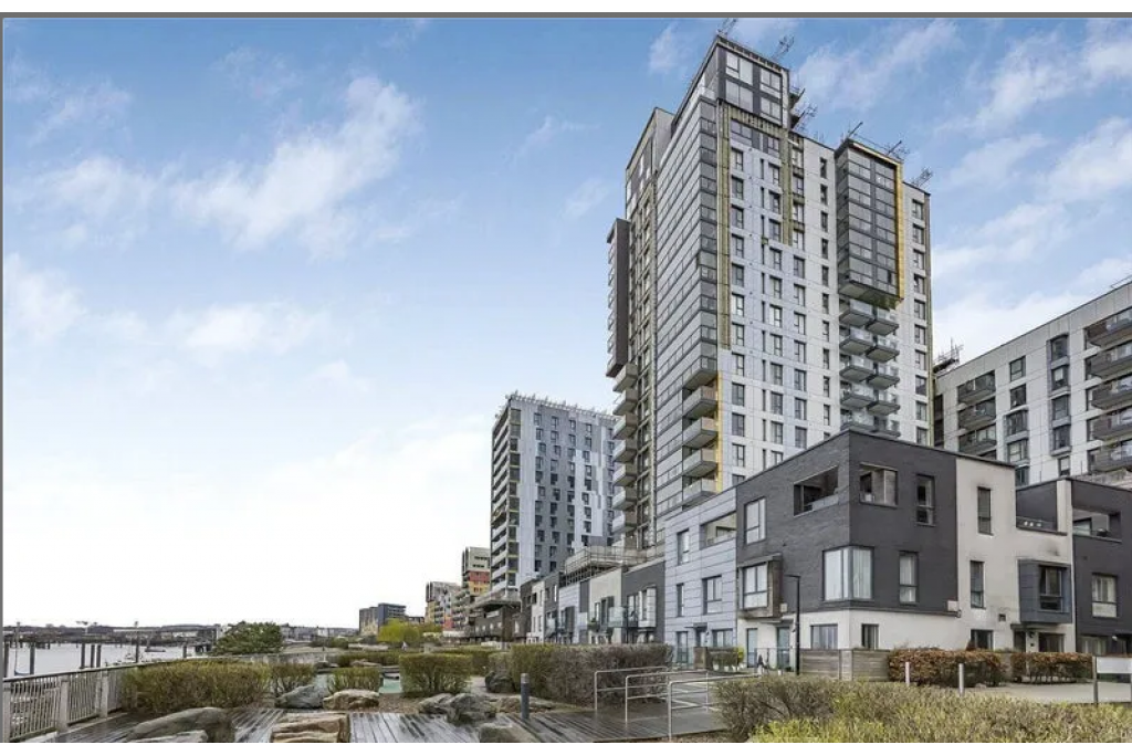 Riverside Room – Barge Walk, SE10 0FN