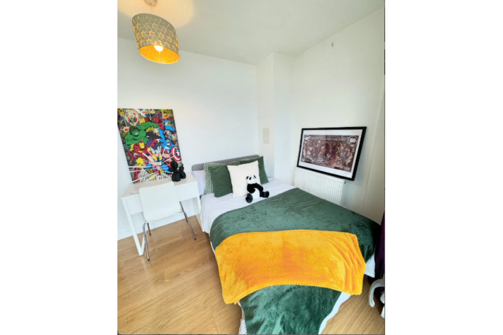 Riverside Room – Barge Walk, SE10 0FN