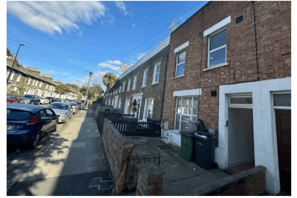 Budget Double Room – Hatcham Park SE14