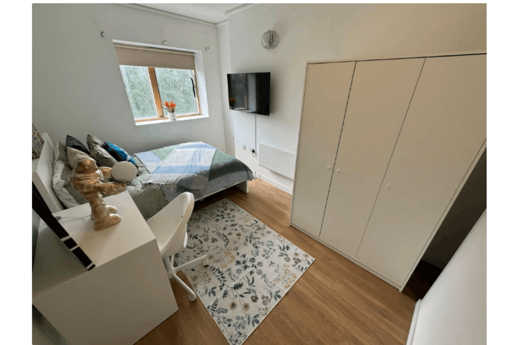 Double Room – Greenwich | Faraday Lodge, SE10 0QL | £950