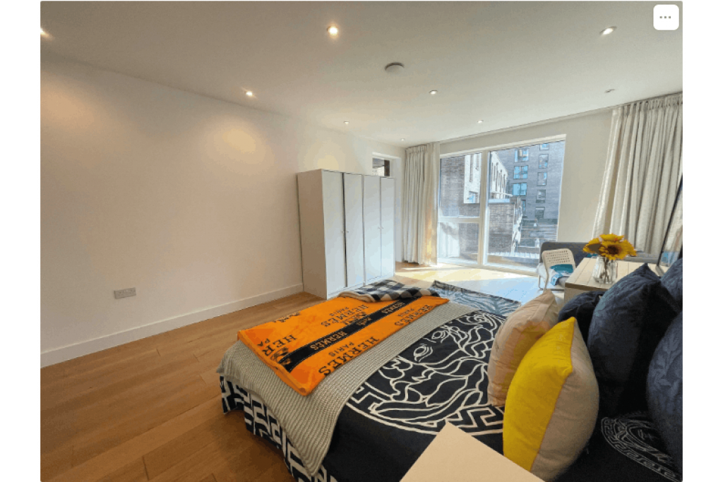 Modern Lounge Room – Rennie Street, SE10 0XT