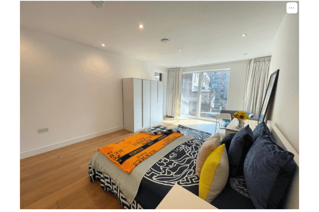 Modern Lounge Room – Rennie Street, SE10 0XT