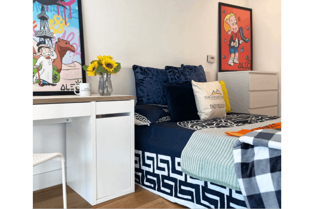 Modern Lounge Room – Rennie Street, SE10 0XT