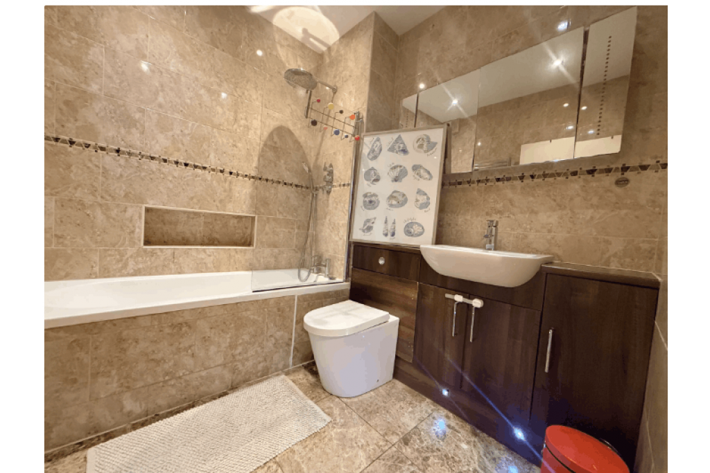 Spacious Top Floor Room with Private Terrace and Skyline Views – Moseley Row, SE10