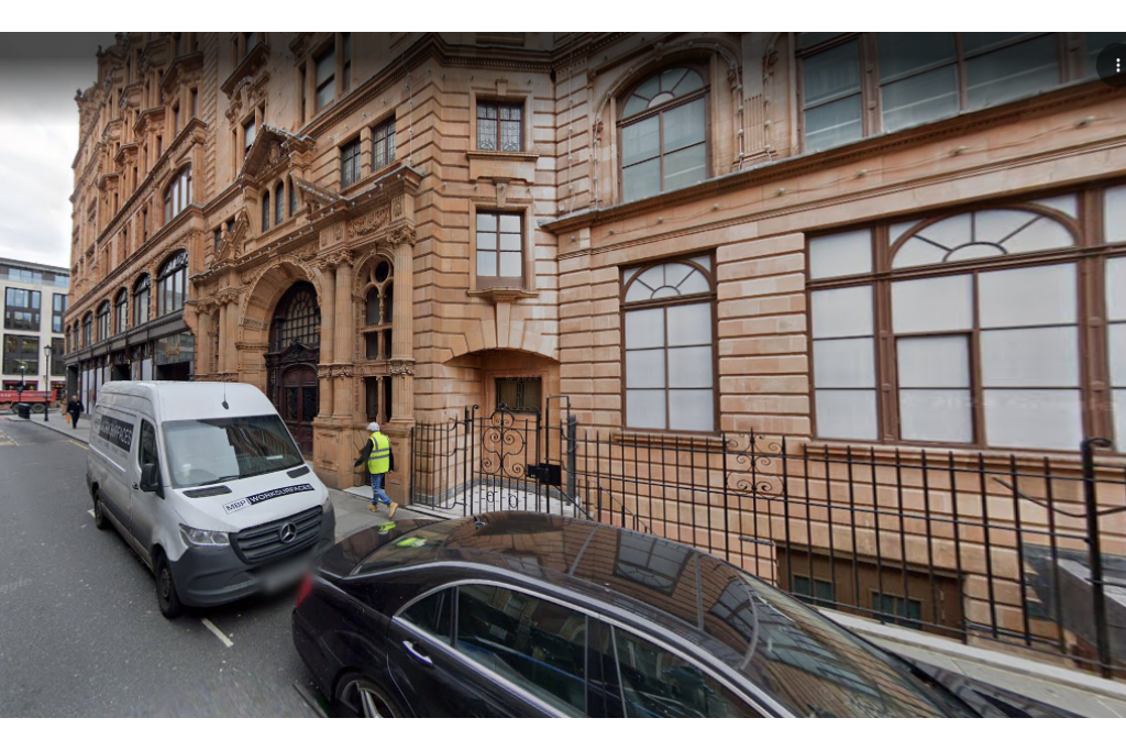 Ultra-Prime Knightsbridge Townhouse – 4-Bed Luxury Residence on Hans Road SW3