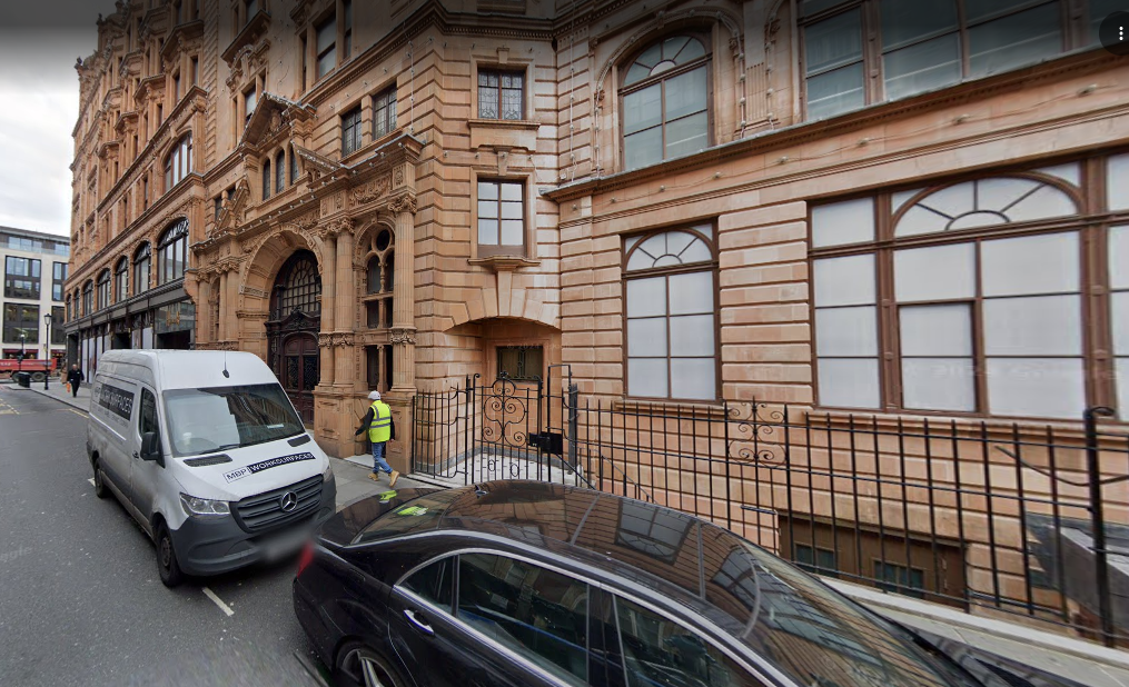 Ultra-Prime Knightsbridge Townhouse – 4-Bed Luxury Residence on Hans Road SW3
