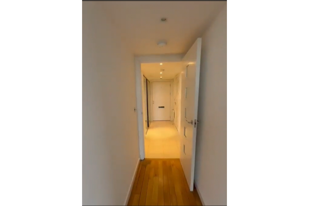 River-Facing 3-Bed Luxury Apartment – Chelsea Bridge Wharf SW11