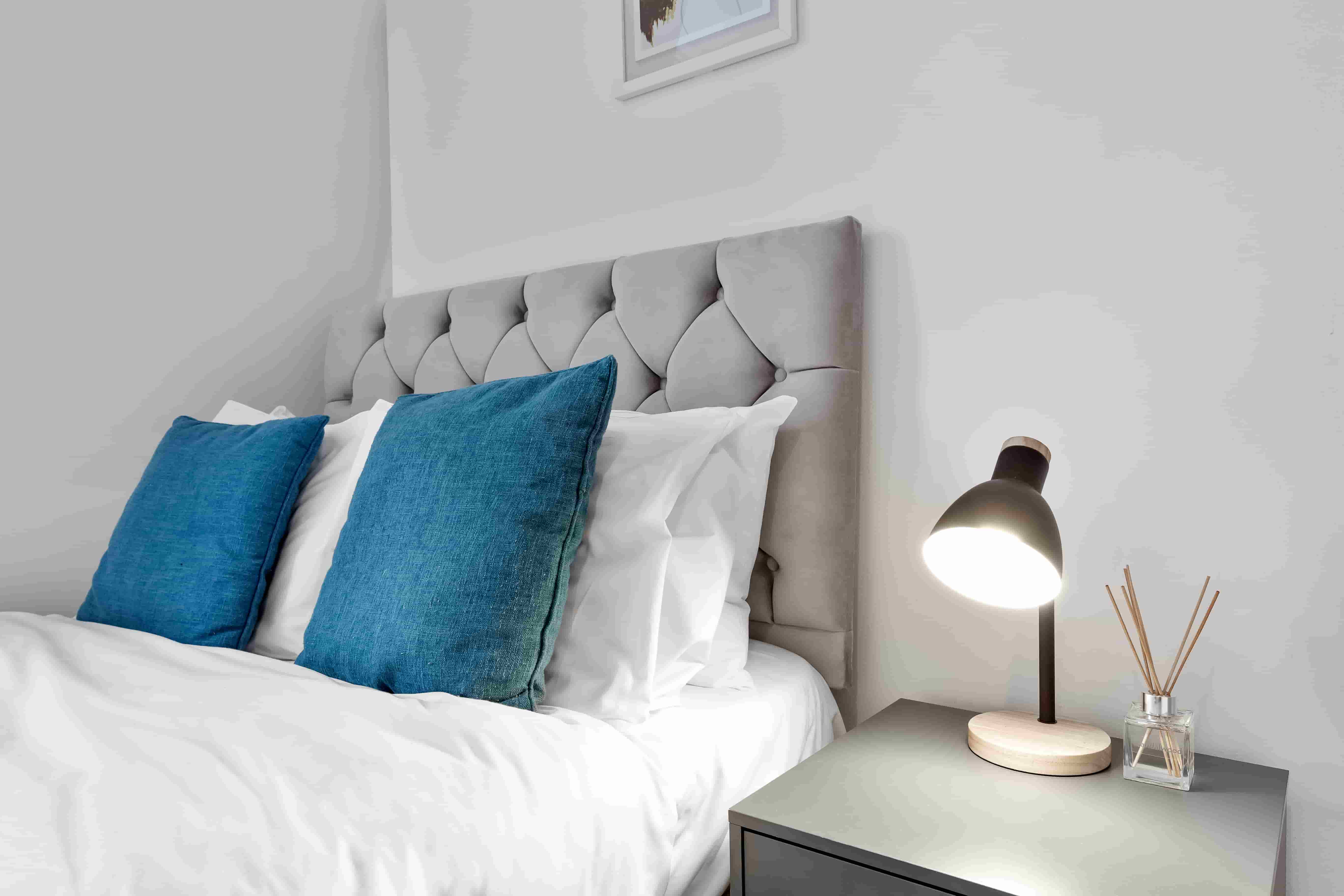 Boutique Greenwich Portfolio – 3 High-Spec Apartments (Zone 2) with Terrace