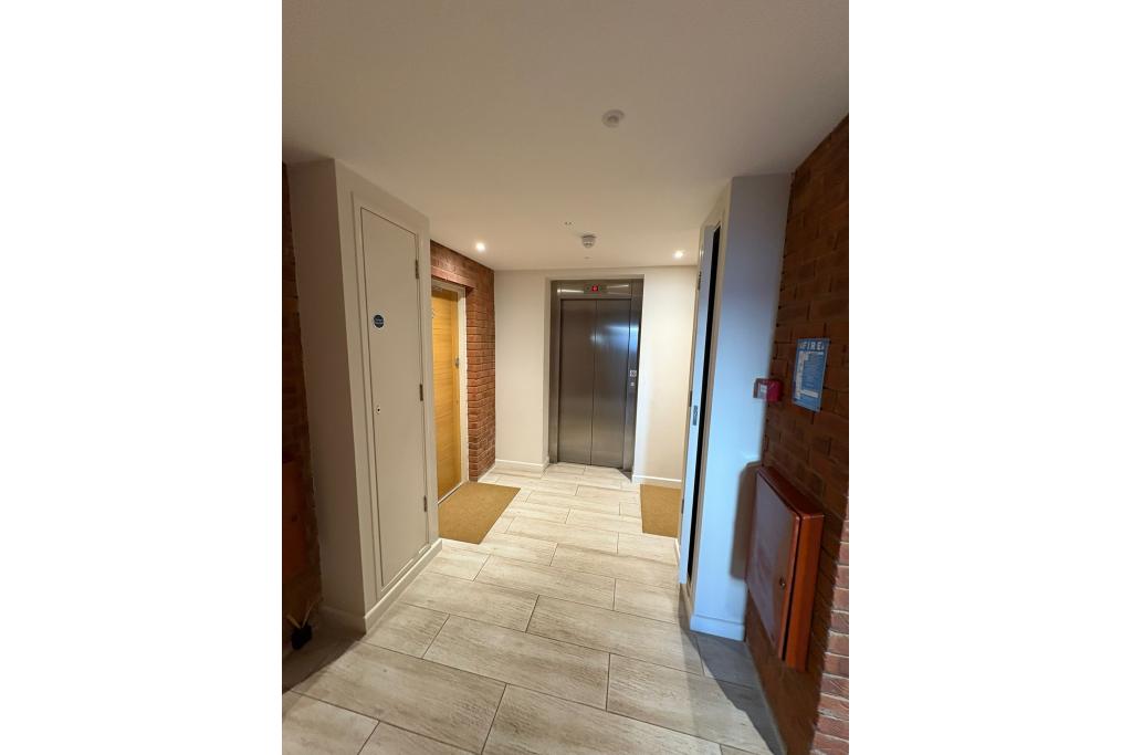 West London Portfolio – 16 Apartment Block with Penthouse Units – South Ealing W5