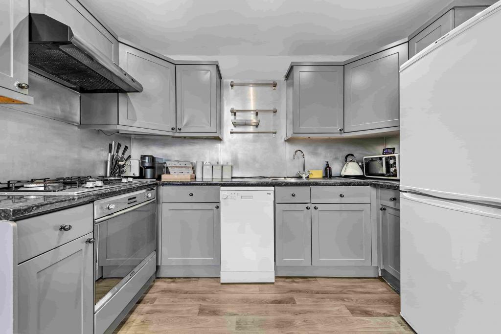 Prime Paddington Serviced Apartments – 2 × 1-Bed Units (Sleeps 4) – W2