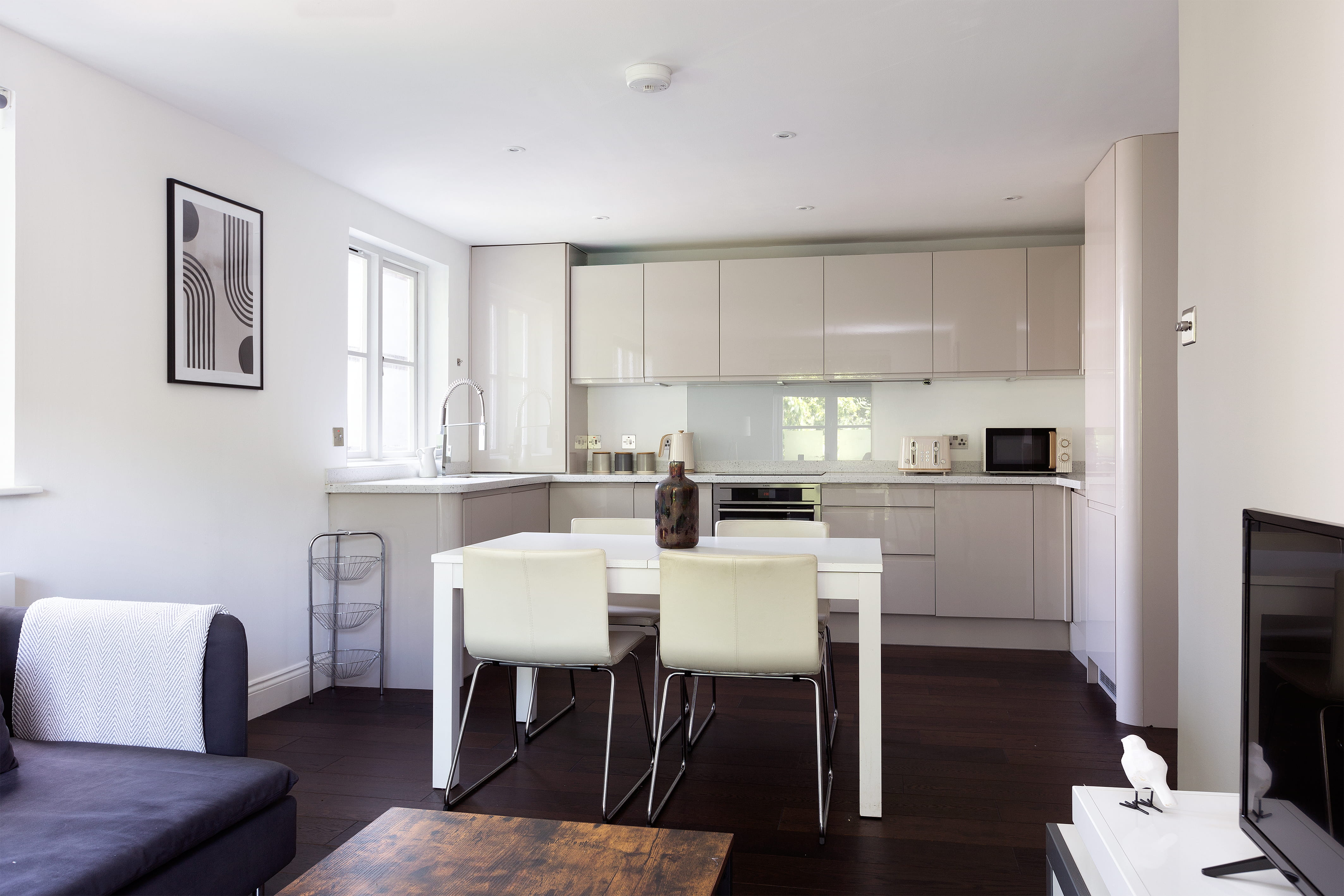 Brixton R2SA Opportunity – 2 × 2-Bed Apartments with Private Entrance – SE24
