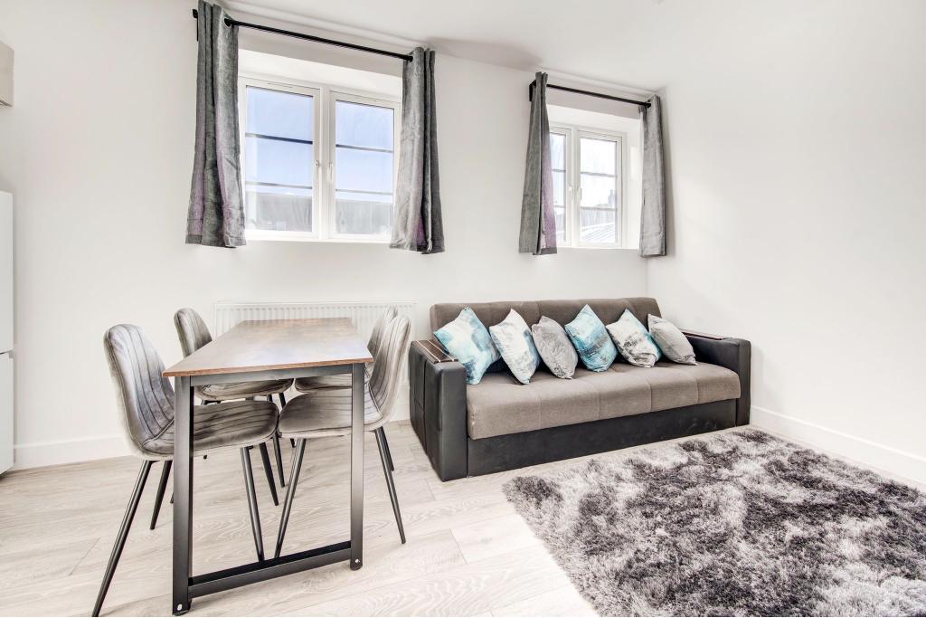 High-Spec 9-Unit Investment Block – Lewisham / Catford SE6 (Supported Living Ready)