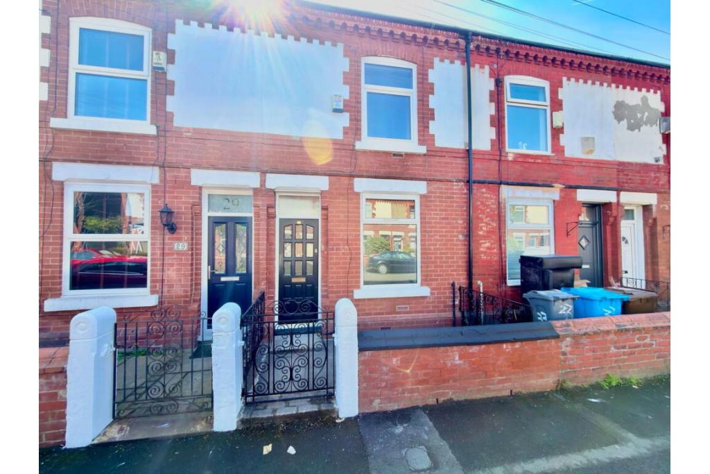 Athol Street, Gorton, Manchester M18 – Refurbished 2-Bed Freehold Investment Opportunity