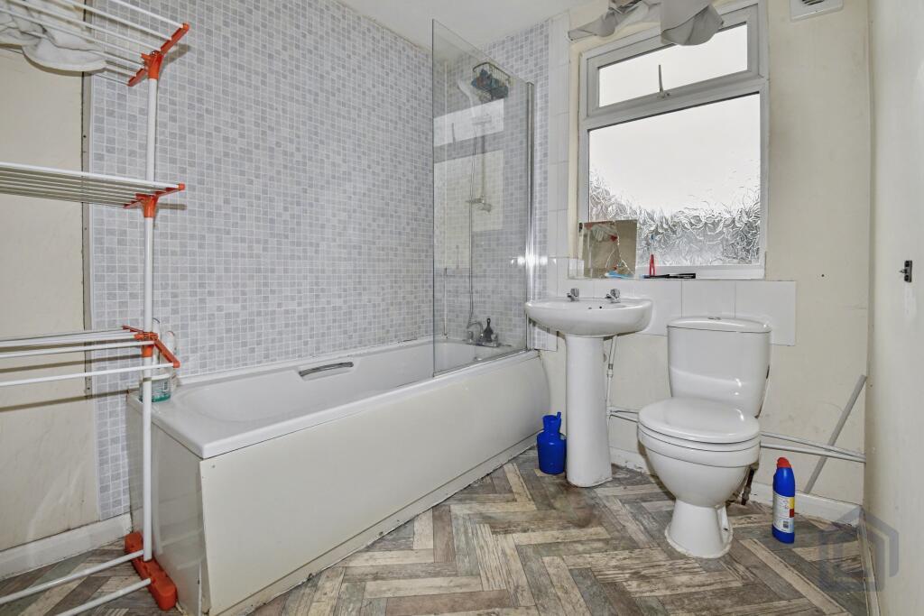 Tune Street, Barnsley S70 – Licensed 5 Bed HMO Investment – 15.6% Gross Yield