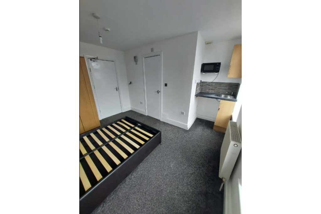 Sandwell B66 – Licensed 5 Bed HMO Opportunity for Supported Living & Social Housing Providers