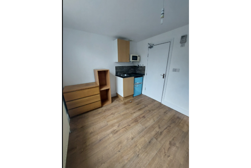 Sandwell B66 – Licensed 5 Bed HMO Opportunity for Supported Living & Social Housing Providers