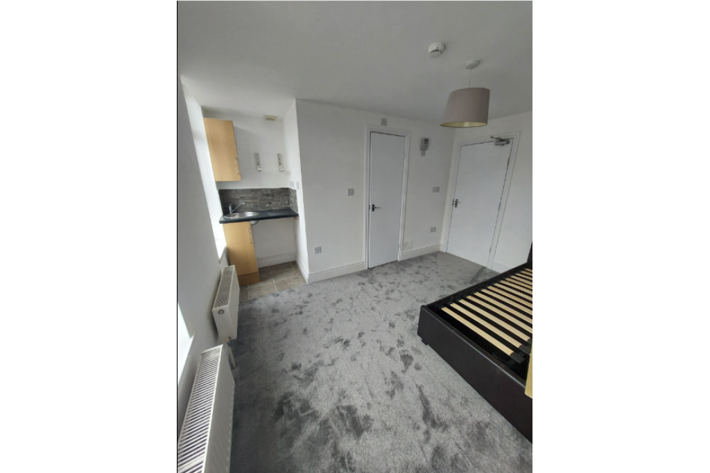 Sandwell B66 – Licensed 5 Bed HMO Opportunity for Supported Living & Social Housing Providers