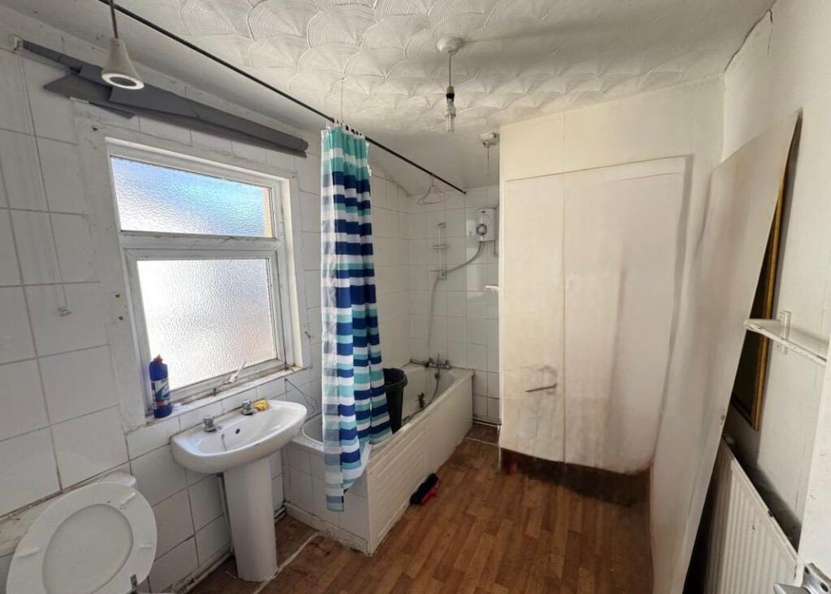 Liverpool L20 – Below Market Value 2 Bed Investment Opportunity