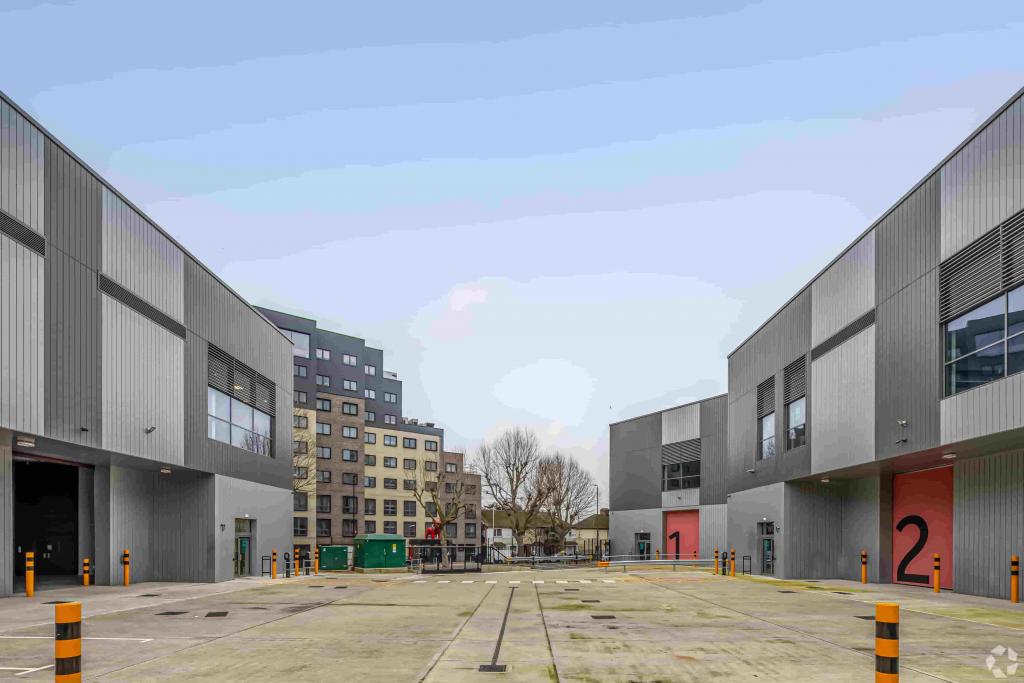 Peterboat Close – Bloom Greenwich | Industrial & Logistics Units | SE10 0PX