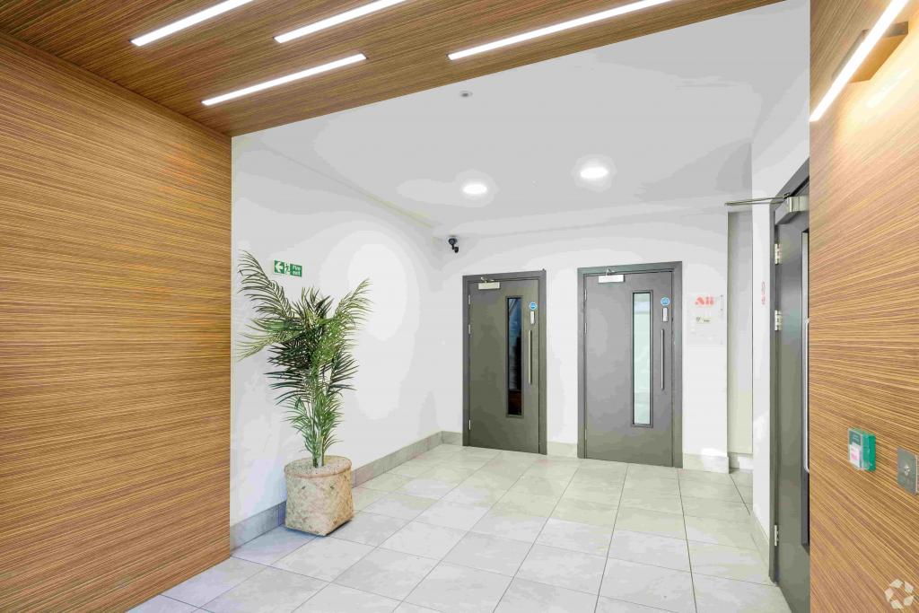 Trident House – Self-Contained Offices | Southbank, SE1