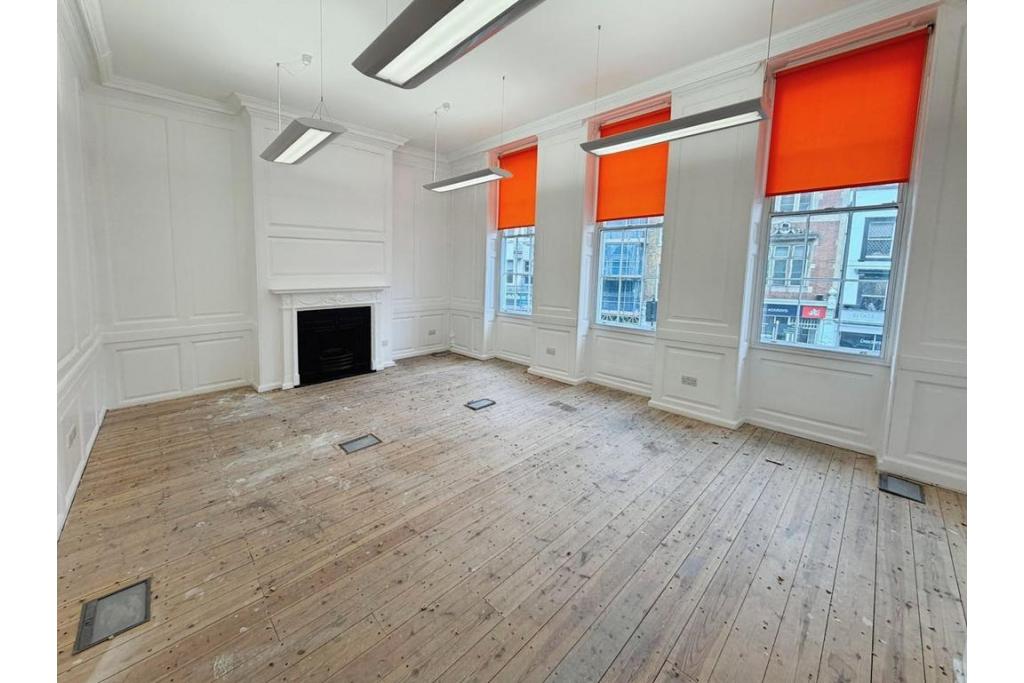 101 Borough High Street – Grade II-Listed Office Building in Southbank East, London SE1