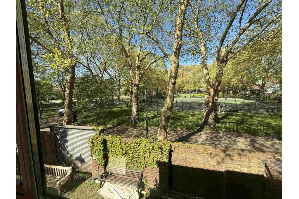 14 Cawnpore Street – The Railway Bell, Retail Opportunity in Lambeth, London SE19