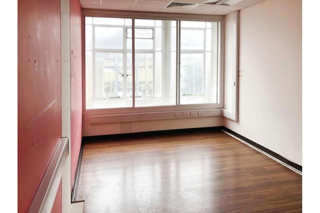 General Gordon Place – Equitable House, Office Unit, Greenwich, London SE18