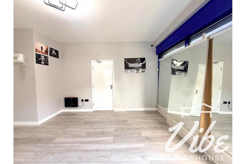 118 Hither Green Lane – Shopfront Retail/Residential, Lewisham, London SE13