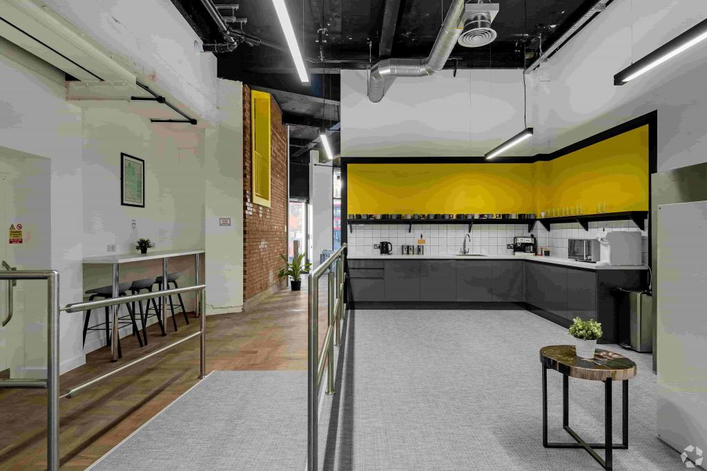 Tower House – Office and Retail Accommodation, Lewisham High Street, Southern Fringe, London