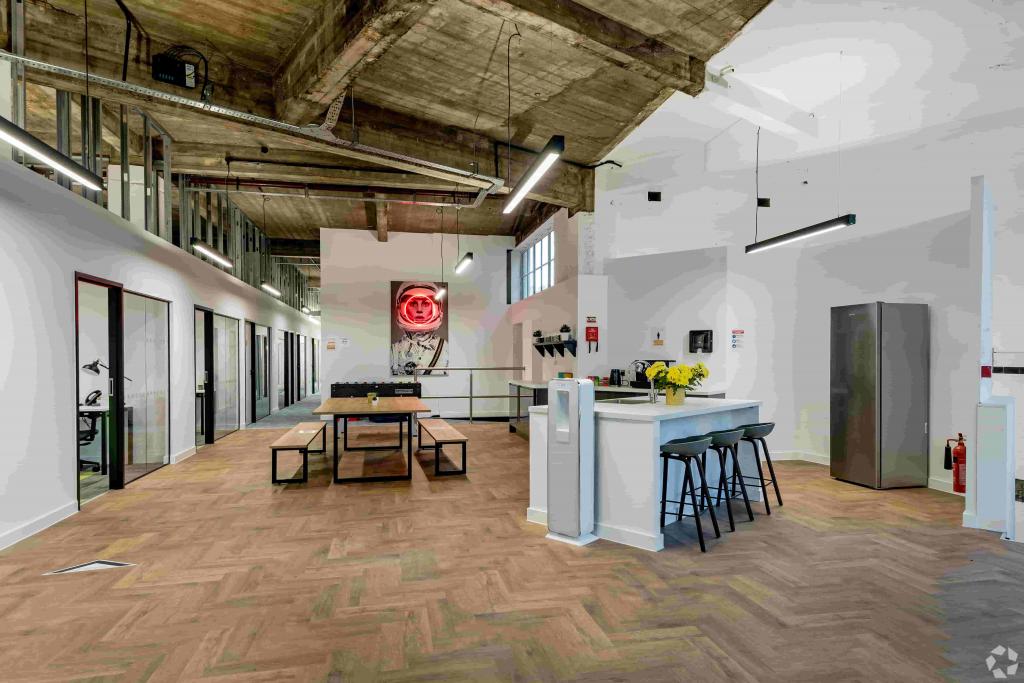 Tower House – Office and Retail Accommodation, Lewisham High Street, Southern Fringe, London