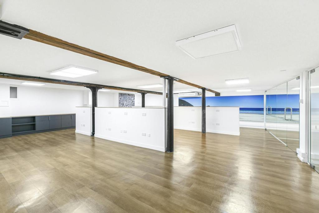 Maidstone Building Mews – Office Unit, Southbank East, London