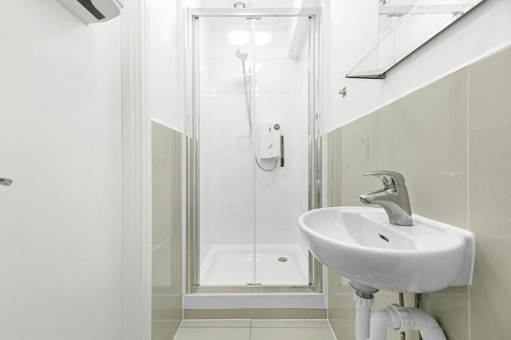 Maidstone Building Mews – Office Unit, Southbank East, London