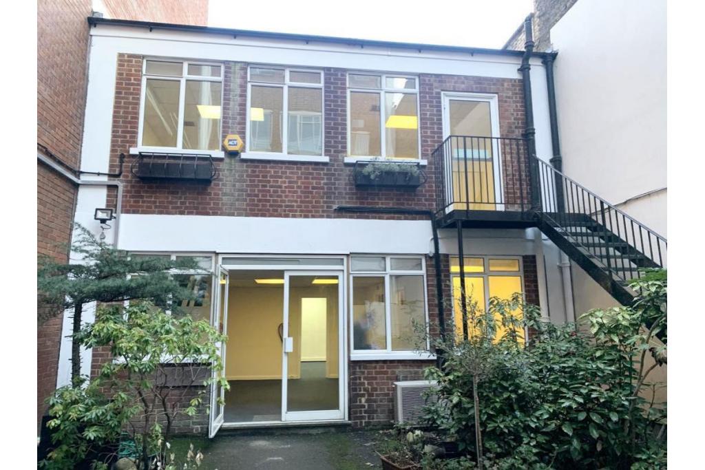 69-71 Newington Causeway - Office Unit in London SE1