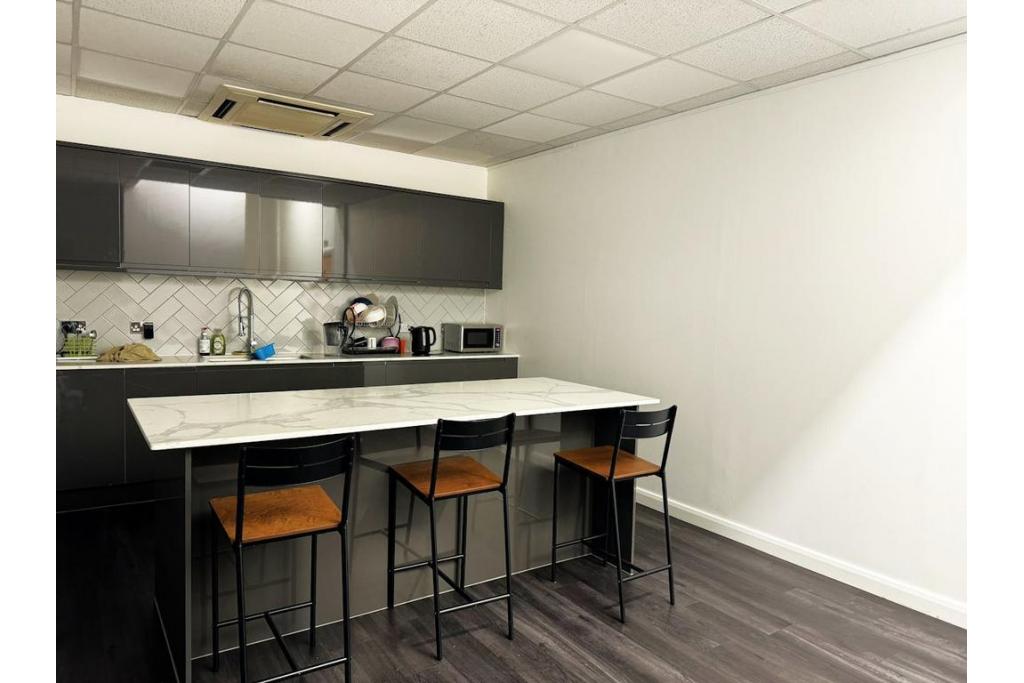 53 Norman Rd - Greenwich Centre Business Park Light Manufacturing Space in London SE10