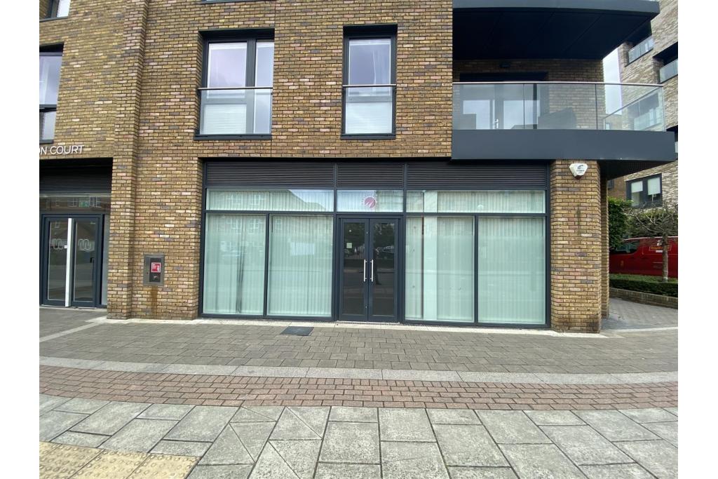 Plough Way – Quinton Court, Southern Fringe, London SE16