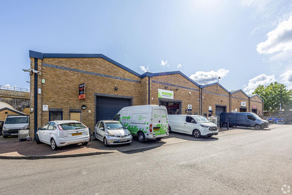 Rotherhithe New Rd – Bermondsey Trading Estate, London SE16