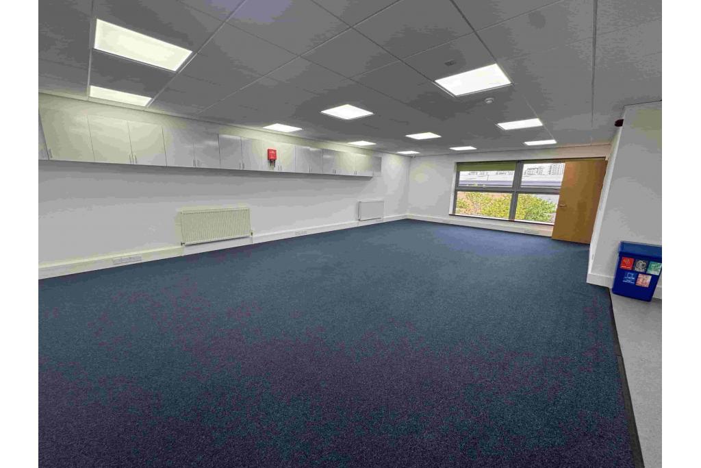 Seymour Street – iO Centre Industrial Unit, London SE18