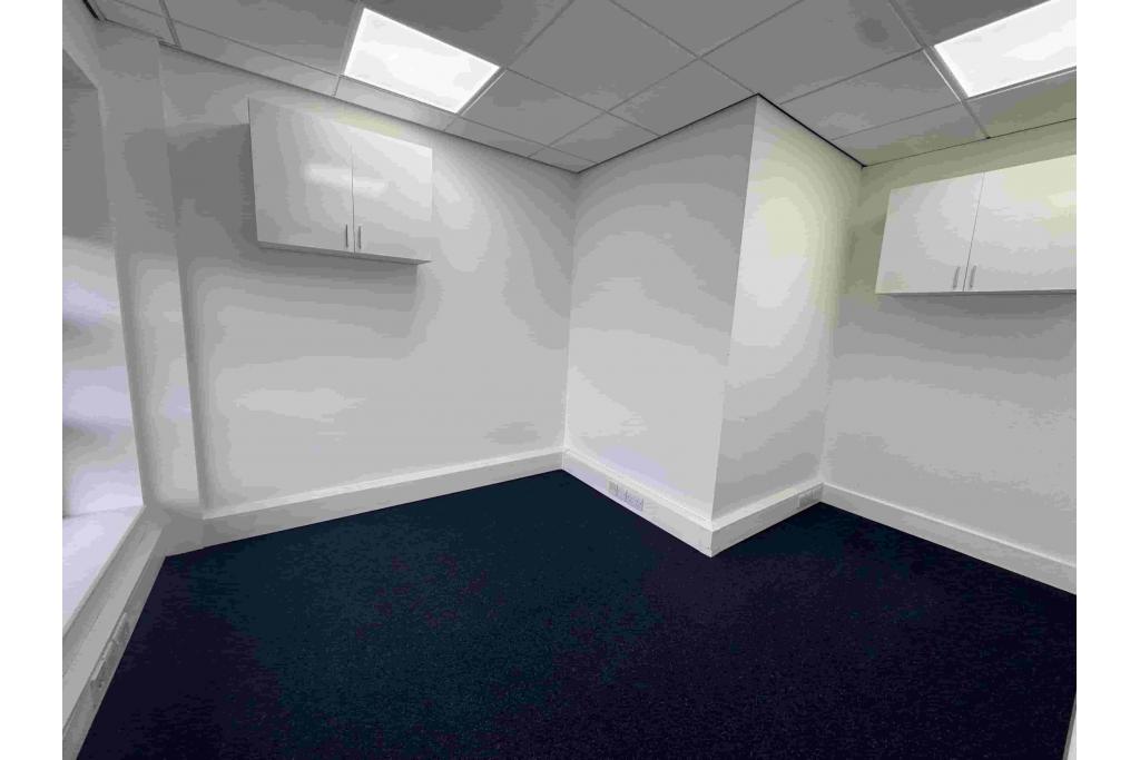 Seymour Street – iO Centre Industrial Unit, London SE18
