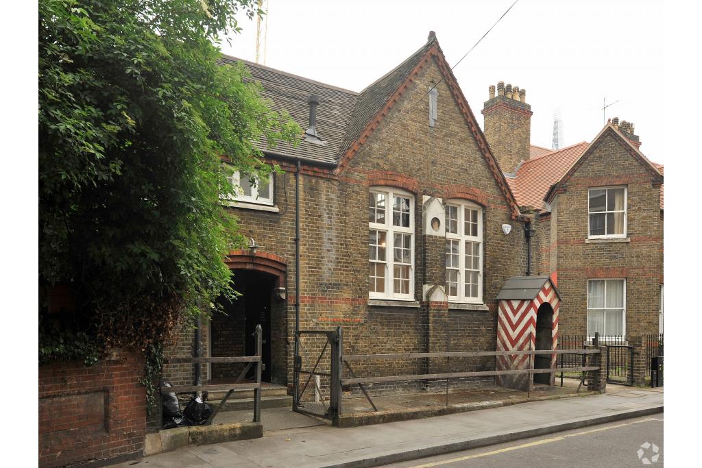 6 Copperfield St - Place of Worship - Southbank East, London SE1
