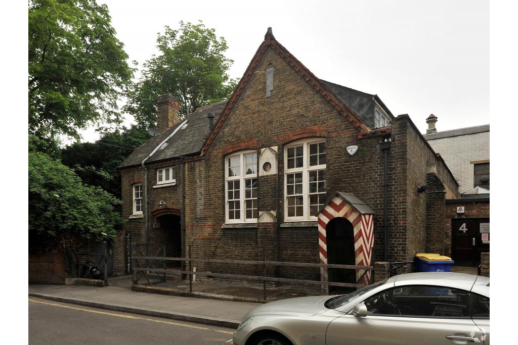 6 Copperfield St - Place of Worship - Southbank East, London SE1