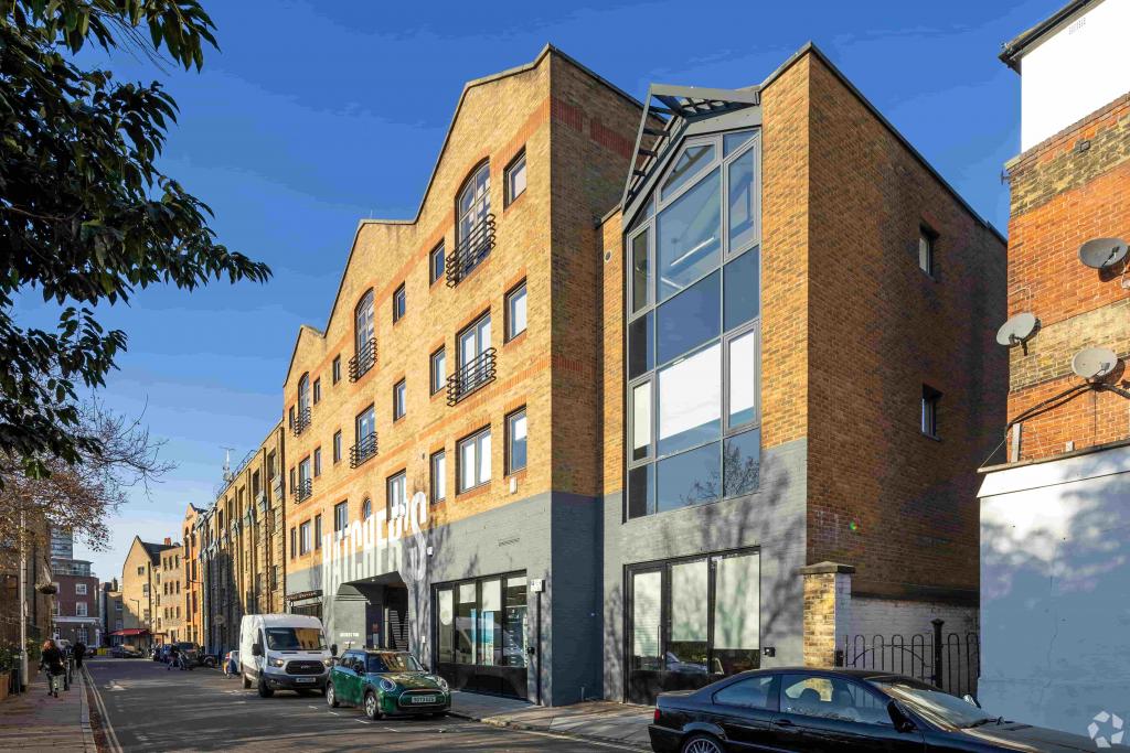 9 Tanner Street – Multi-Floor Office Building with 2,391 Sq Ft Available, Southbank