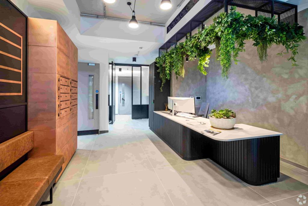 97 Vauxhall Walk - The Coade Office