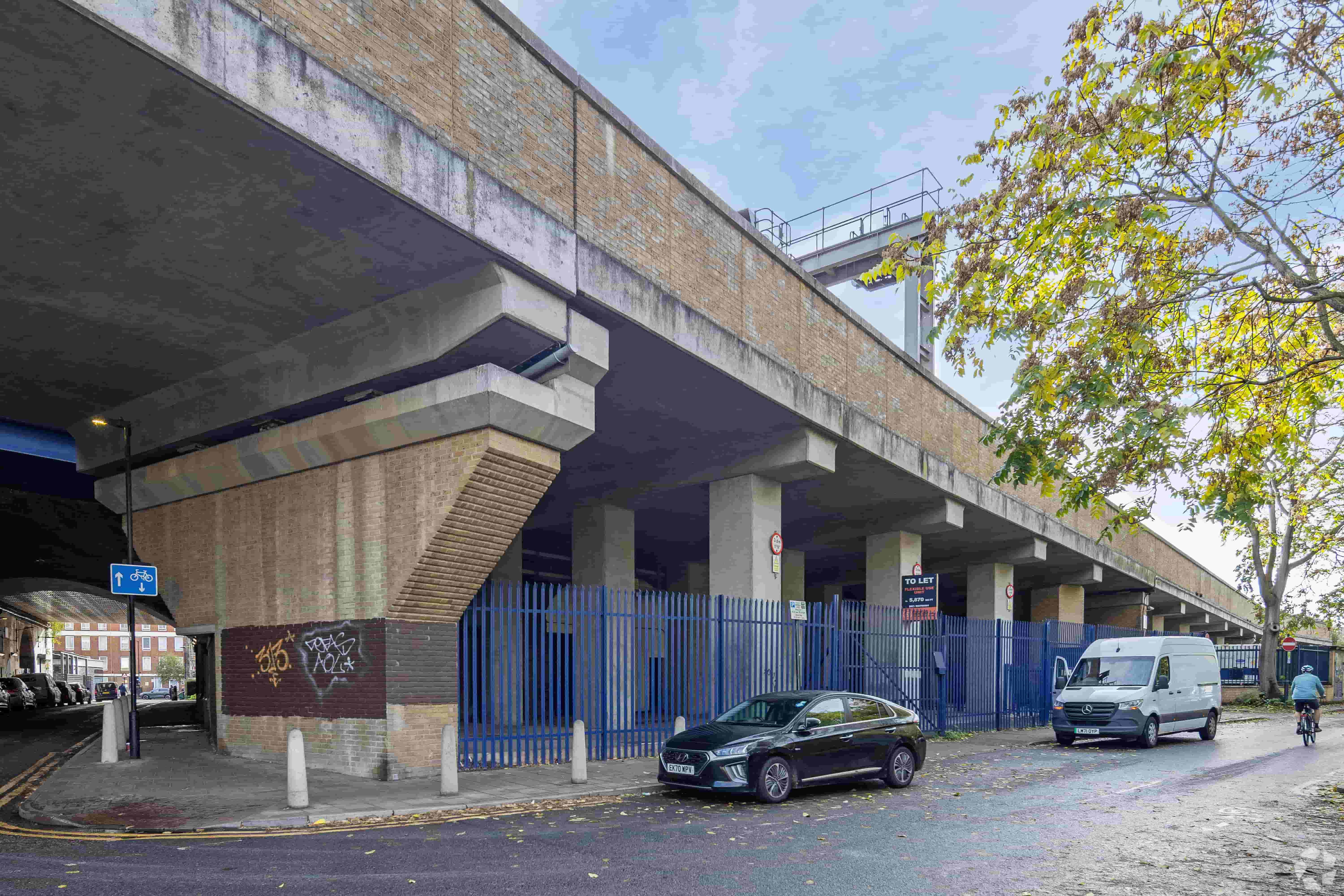 203-204A Virgil Street - Railway Arches Light Distribution