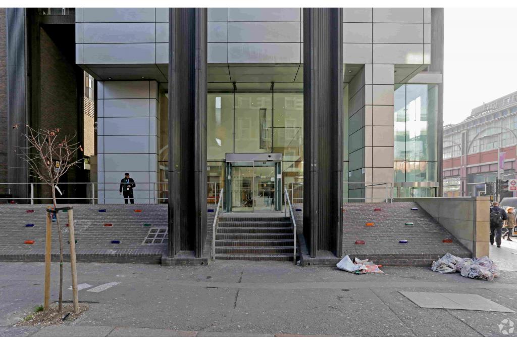 91 Waterloo Road - Capital Tower Office Building in Southbank West