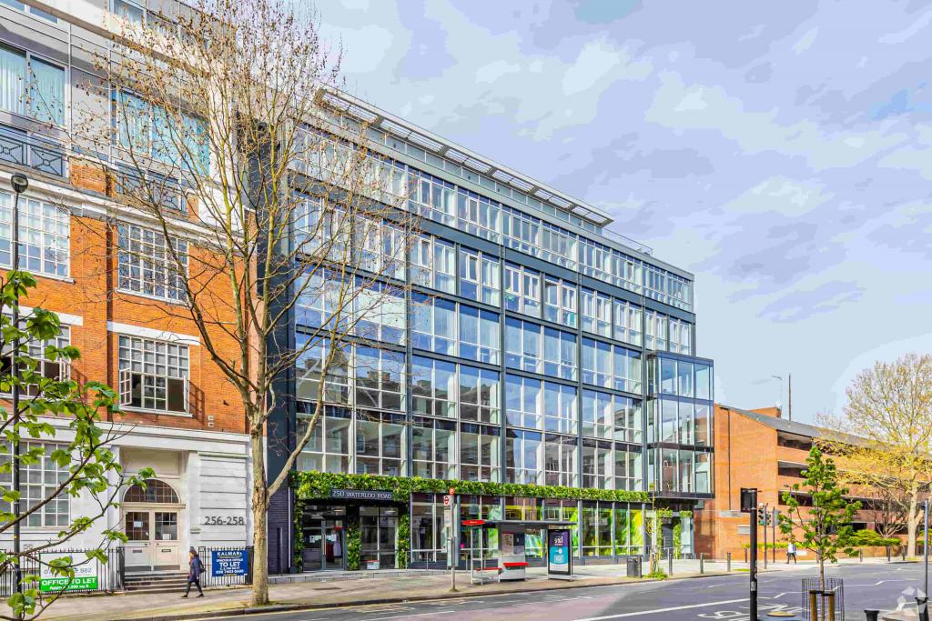 250 Waterloo Road - Southbank West Office Building