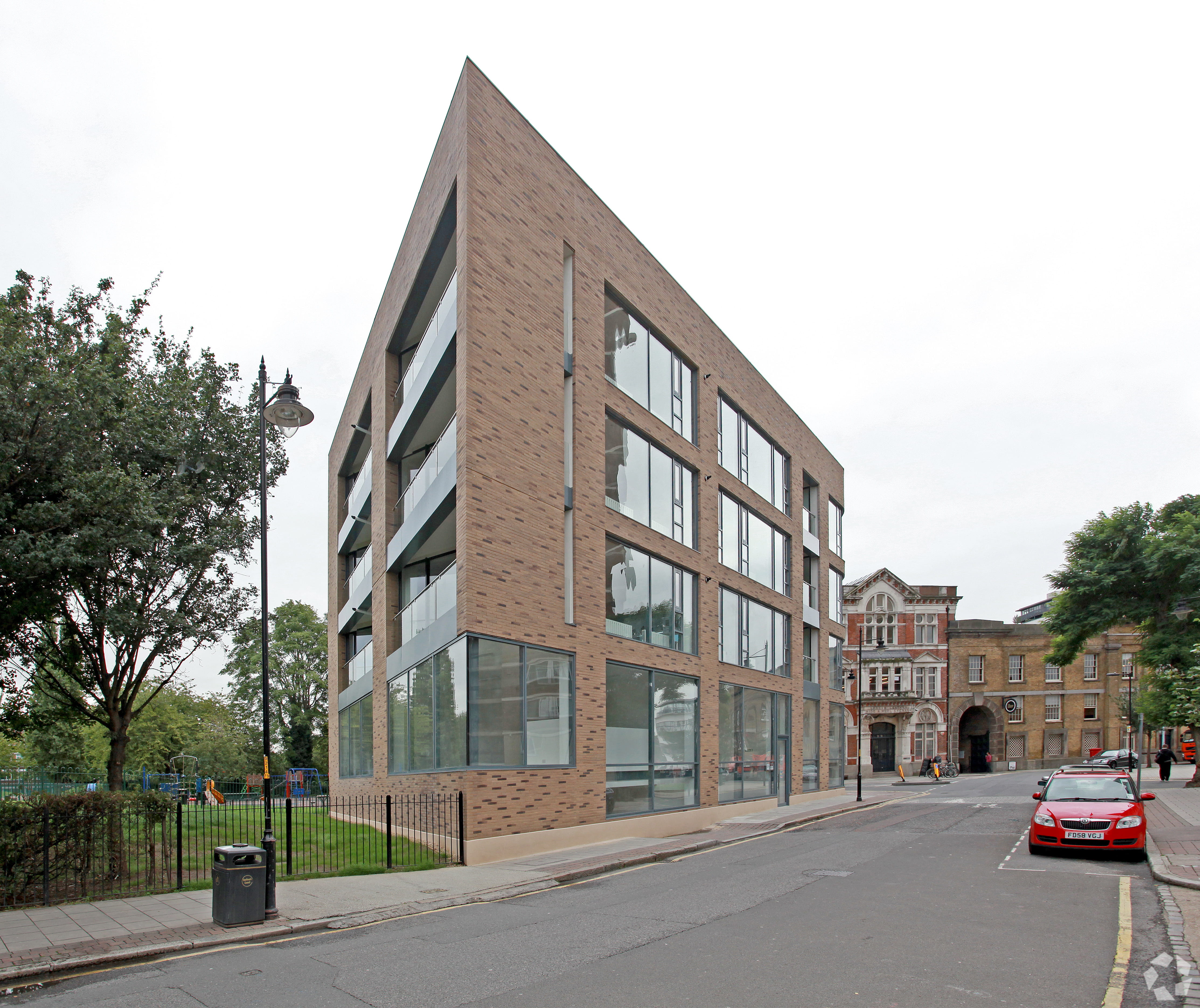 106 Weston Street, Southbank East - Modern Five-Floor Office with Flexible Accommodation