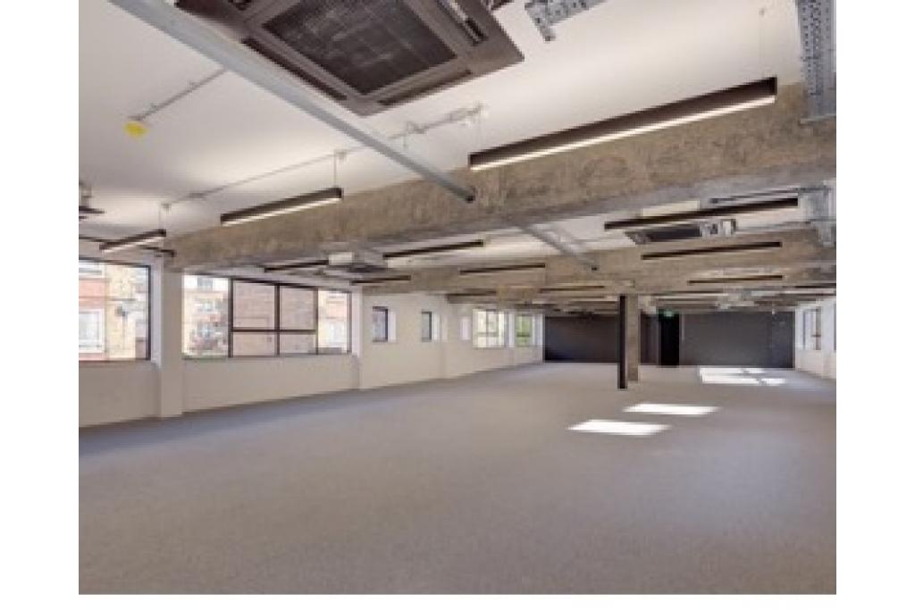 Fully Refurbished Four-Storey Office Building with High-Spec Fitted Offices Near London Bridge