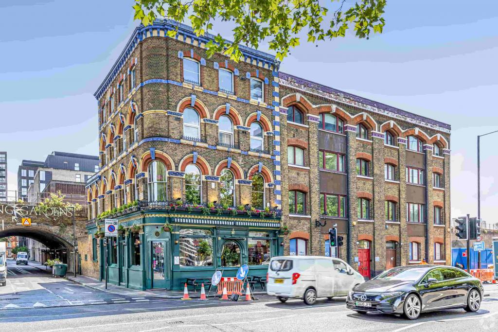 36-37 Albert Embankment,Southbank West-Vintage House Office Building Near Vauxhall Station