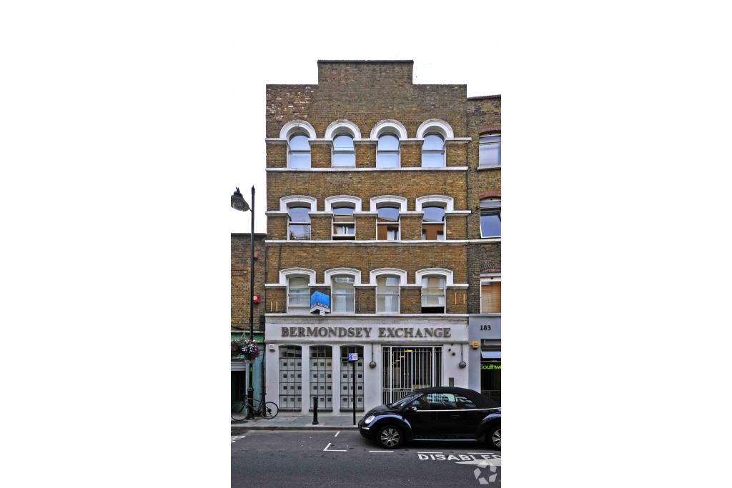 179-181 Bermondsey St - Bermondsey Exchange Office in Southbank East